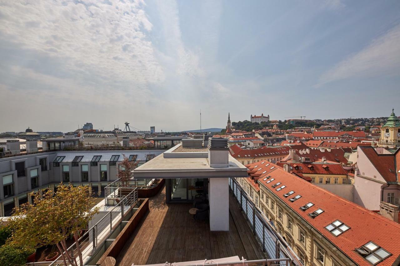 Le Monde Apartment Bratislava - Amazing 5Bdr In Downtown Екстериор снимка