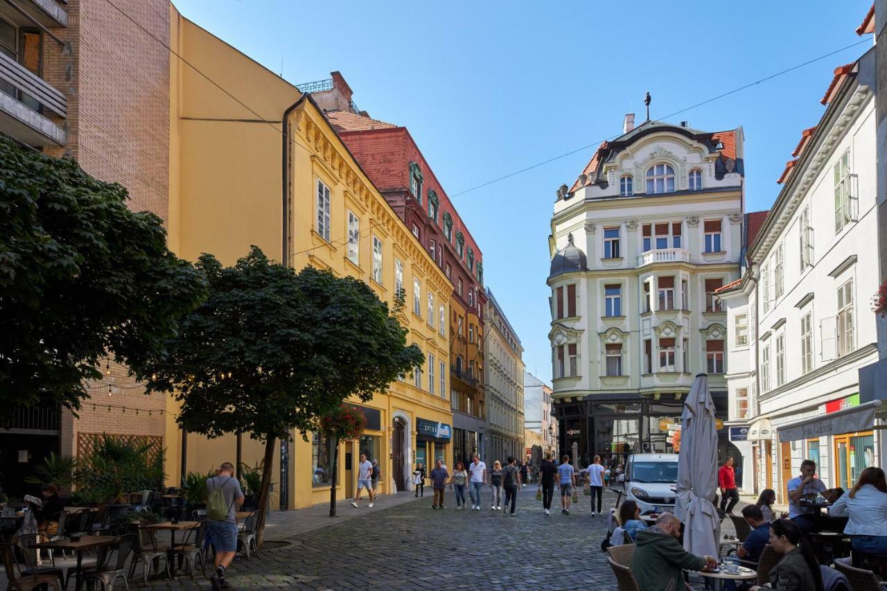 Le Monde Apartment Bratislava - Amazing 5Bdr In Downtown Екстериор снимка